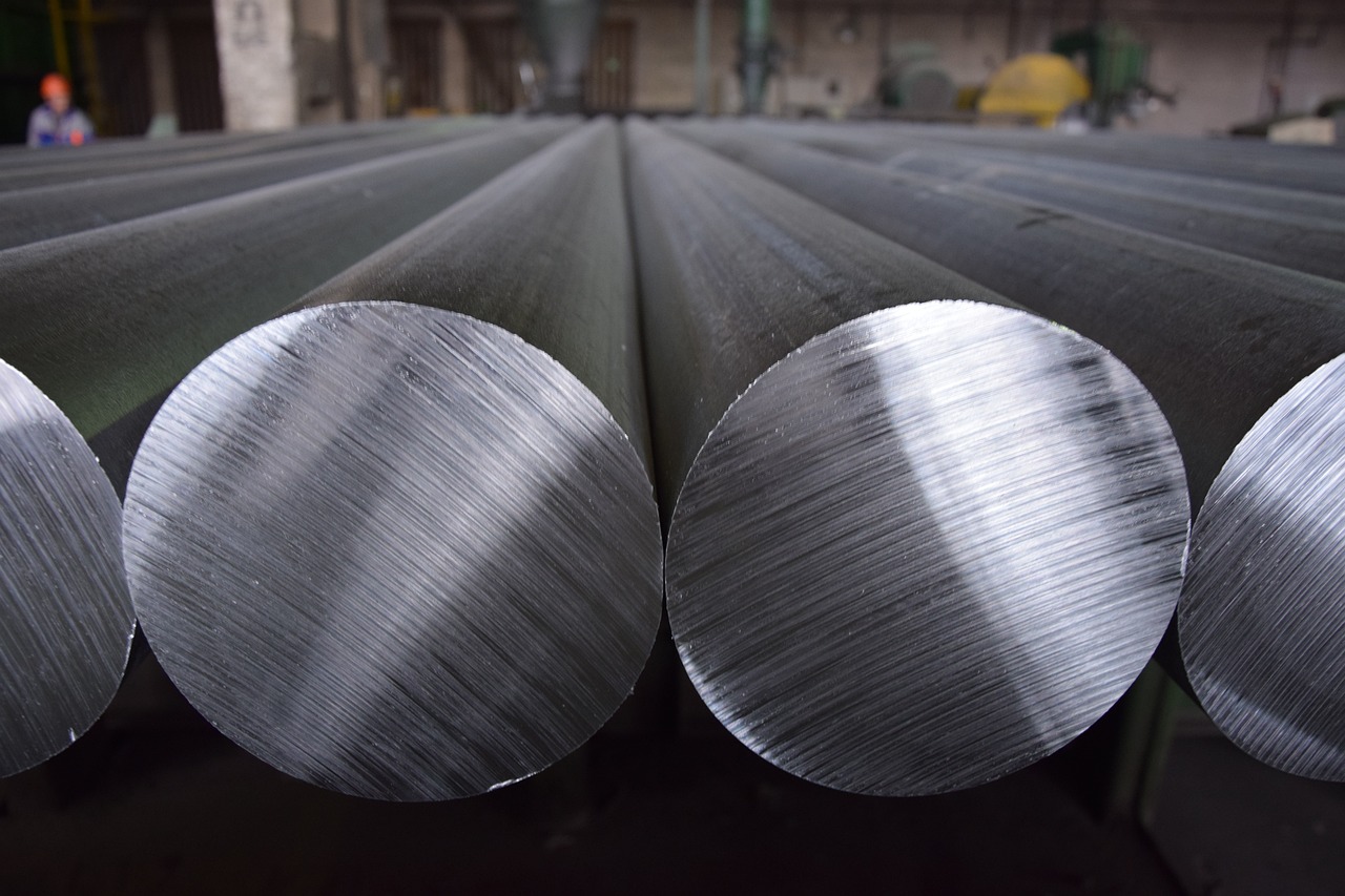 Metallstäbe im industriellen Umfeld